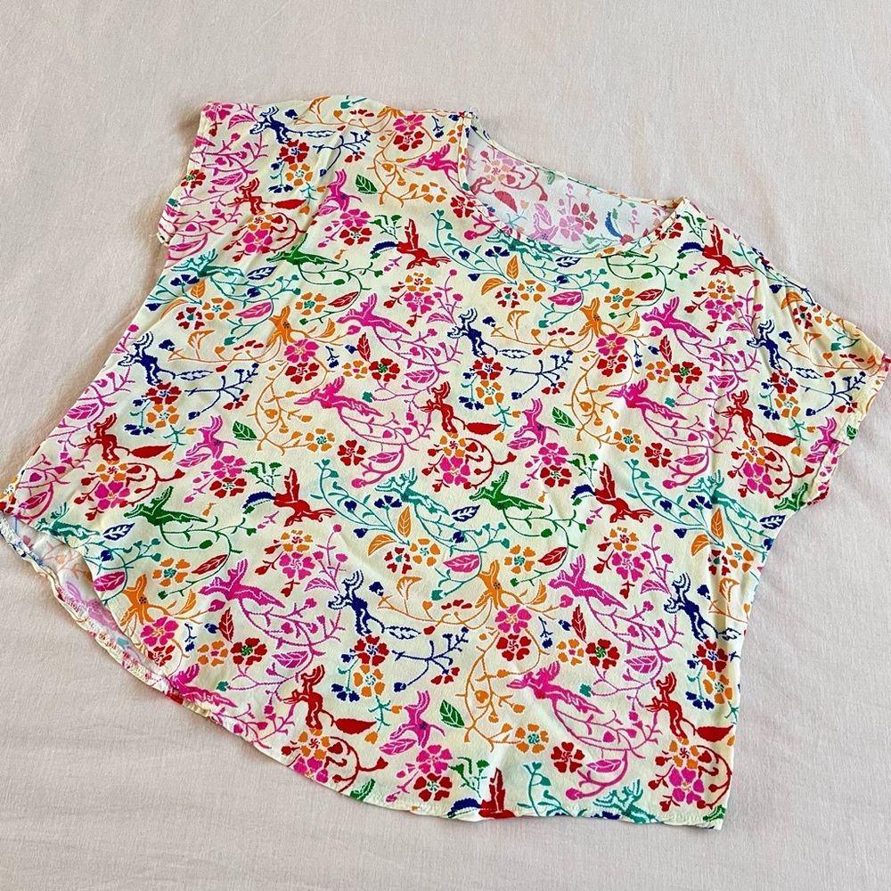 Cute Vintage Cottage Print Top